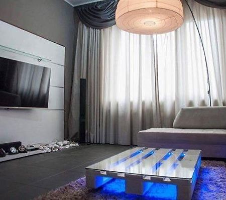 Attic Studio Apartment Sofia Luaran gambar