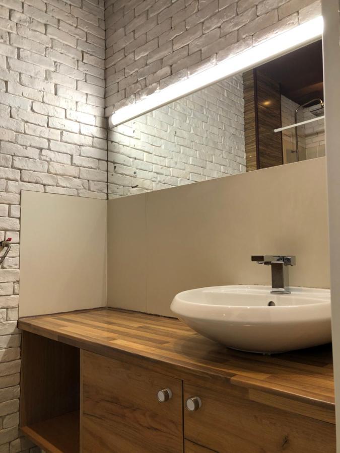 Attic Studio Apartment Sofia Luaran gambar